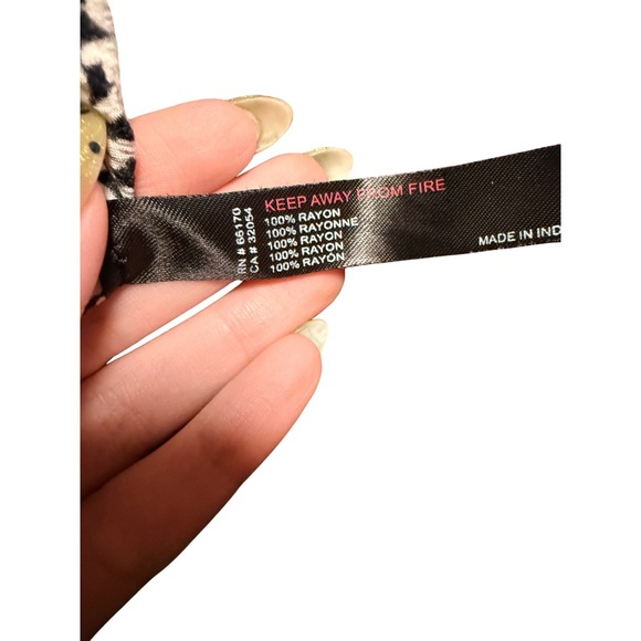 Anthropologie Floral Tiered Mini Dress Black White V-Neck Flutter Sleeve SP - Picture 6 of 6